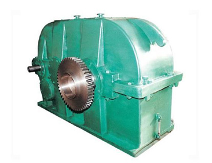 QJ系列 中硬齒面圓柱齒輪減速器